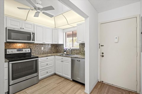 Condominio en venta en Sarasota, Florida, 2 dormitorios, 94.39 m2 № 2092814 - foto 5