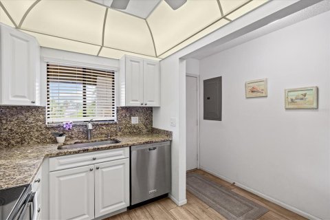 Condominio en venta en Sarasota, Florida, 2 dormitorios, 94.39 m2 № 2092814 - foto 6