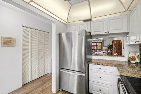 Condominio en venta en Sarasota, Florida, 2 dormitorios, 94.39 m2 № 2092814 - foto 8
