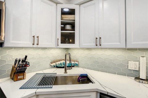 Condo in Clearwater, Florida, 2 bedrooms  № 1906191 - photo 26