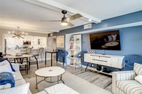 Condo in Clearwater, Florida, 2 bedrooms  № 1906191 - photo 21