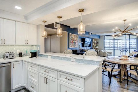 Condo in Clearwater, Florida, 2 bedrooms  № 1906191 - photo 28