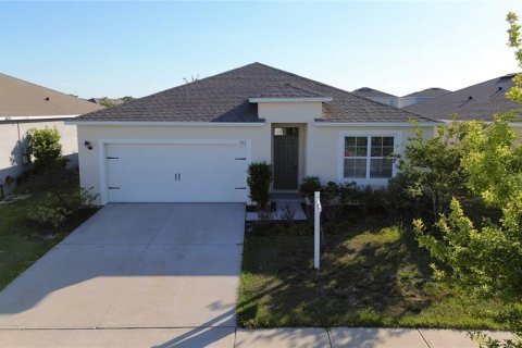 Casa en Davenport, Florida 4 dormitorios, 173.45 m2 № 2110895