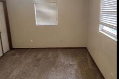House in Gainesville, Florida 3 bedrooms, 157.56 sq.m. № 2114178 - photo 11