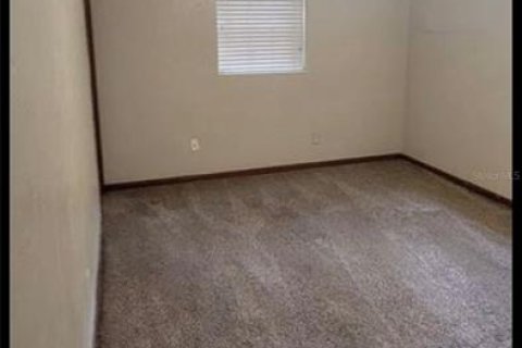 House in Gainesville, Florida 3 bedrooms, 157.56 sq.m. № 2114178 - photo 10