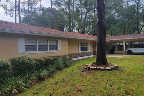 House in Gainesville, Florida 3 bedrooms, 157.56 sq.m. № 2114178 - photo 19