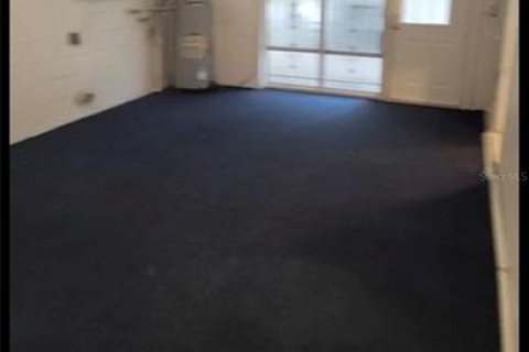 House in Gainesville, Florida 3 bedrooms, 157.56 sq.m. № 2114178 - photo 17