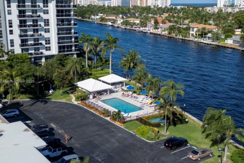 Copropriété à vendre à Fort Lauderdale, Floride: 1 chambre, 78.97 m2 № 1956480 - photo 28