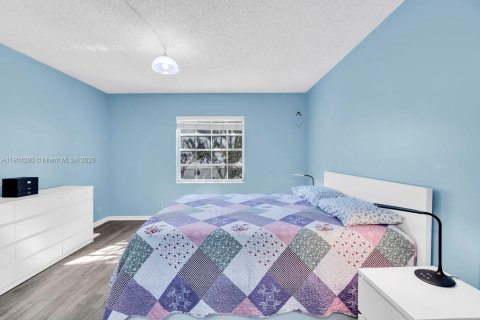 Copropriété à vendre à Fort Lauderdale, Floride: 1 chambre, 78.97 m2 № 1956480 - photo 13