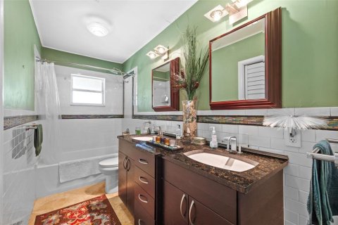 Villa ou maison à vendre à Odessa, Floride: 3 chambres, 161.84 m2 № 1549487 - photo 4