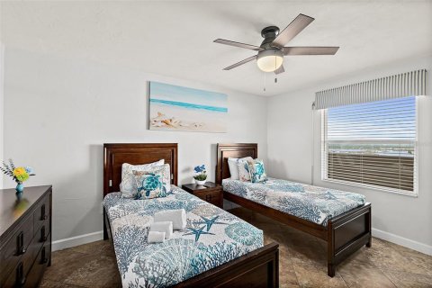 Condo in Daytona Beach, Florida, 2 bedrooms  № 1583636 - photo 23