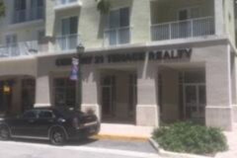 Condo in Jupiter, Florida  № 1189852 - photo 1