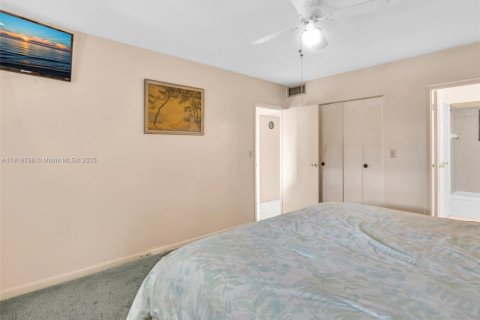 Condominio en venta en Lauderdale Lakes, Florida, 1 dormitorio, 63.55 m2 № 2076884 - foto 25