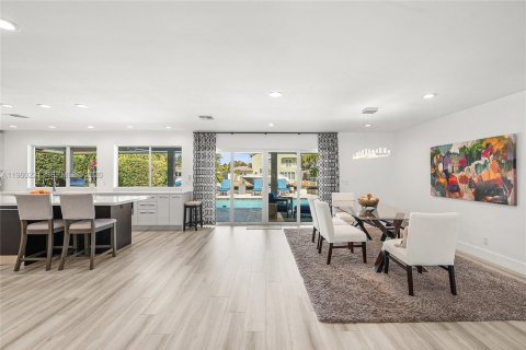 Villa ou maison à vendre à Lighthouse Point, Floride: 3 chambres, 216.65 m2 № 2025105 - photo 15