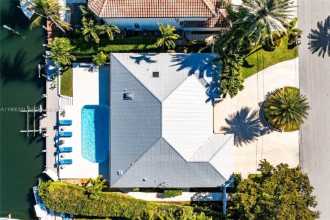 Villa ou maison à vendre à Lighthouse Point, Floride: 3 chambres, 216.65 m2 № 2025105 - photo 4