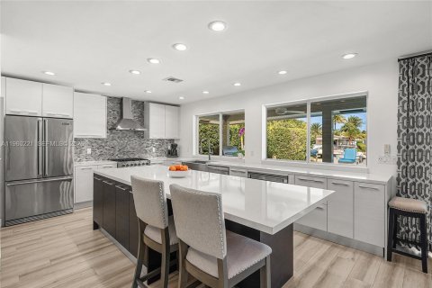 Villa ou maison à vendre à Lighthouse Point, Floride: 3 chambres, 216.65 m2 № 2025105 - photo 10