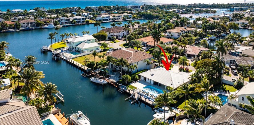 Villa ou maison à Lighthouse Point, Floride 3 chambres, 216.65 m2 № 2025105