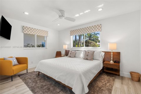 Villa ou maison à vendre à Lighthouse Point, Floride: 3 chambres, 216.65 m2 № 2025105 - photo 24