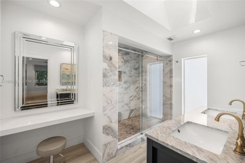 Villa ou maison à vendre à Lighthouse Point, Floride: 3 chambres, 216.65 m2 № 2025105 - photo 22