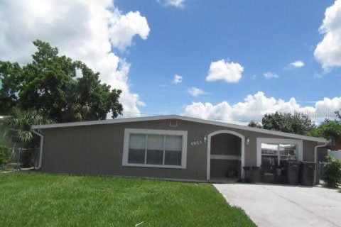 Villa ou maison à Tampa, Floride 3 chambres, 220.92 m2 № 2364888