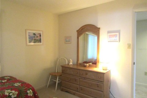 Condo in Sarasota, Florida, 2 bedrooms  № 2098663 - photo 9