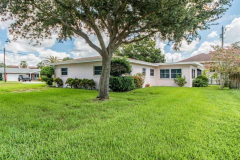 Villa ou maison à vendre à Dunedin, Floride: 2 chambres, 114.27 m2 № 2347990 - photo 30