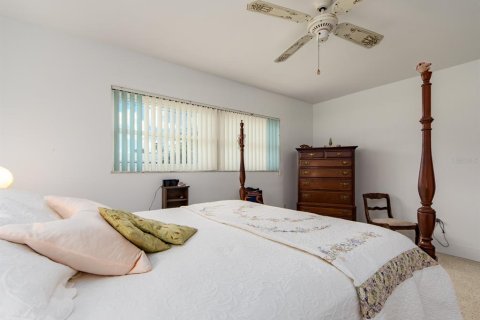 Villa ou maison à vendre à Dunedin, Floride: 2 chambres, 114.27 m2 № 2347990 - photo 19