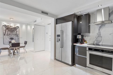 Снять в аренду кондоминиум в Санни-Айлс-Бич, Флорида 2 спальни, 100.98м2, № 2045480 - фото 19