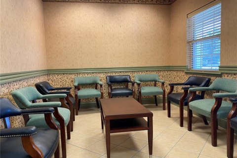 Propiedad comercial en alquiler en The Villages, Florida № 1303217 - foto 2
