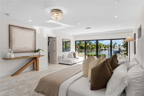 Villa ou maison à vendre à Coral Gables, Floride: 5 chambres, 406.82 m2 № 2002702 - photo 10