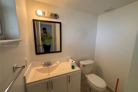 Condominio en venta en Miami Beach, Florida, 1 dormitorio, 74.23 m2 № 1692476 - foto 7