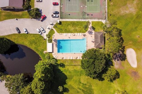 Condo in Winter Haven, Florida, 2 bedrooms  № 2238582 - photo 21