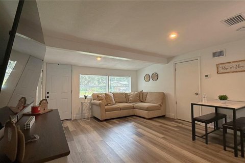 House in Kissimmee, Florida 3 bedrooms, 97.36 sq.m. № 1907491 - photo 5