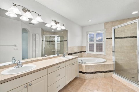 Villa ou maison à louer à Tampa, Floride: 3 chambres, 203.46 m2 № 2412704 - photo 28