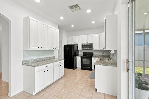 Villa ou maison à louer à Tampa, Floride: 3 chambres, 203.46 m2 № 2412704 - photo 15