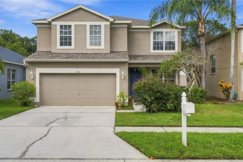 Villa ou maison à louer à Tampa, Floride: 3 chambres, 203.46 m2 № 2412704 - photo 2
