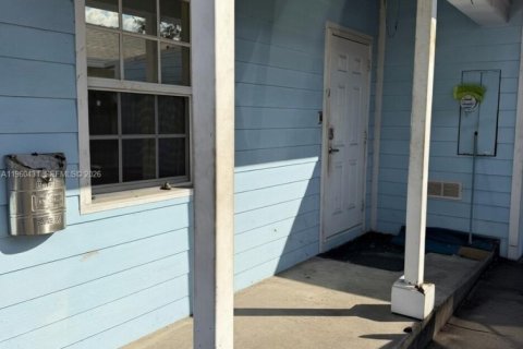 Casa en venta en Oakland Park, Florida, 2 dormitorios, 60.94 m2 № 2023894 - foto 5