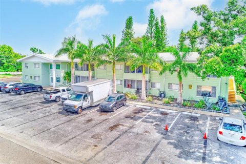 Copropriété à louer à Clearwater, Floride: 2 chambres, 78.97 m2 № 2167145 - photo 9