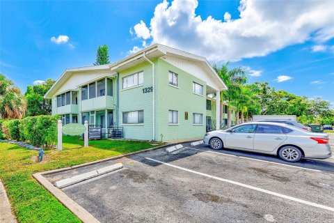 Copropriété à louer à Clearwater, Floride: 2 chambres, 78.97 m2 № 2167145 - photo 5
