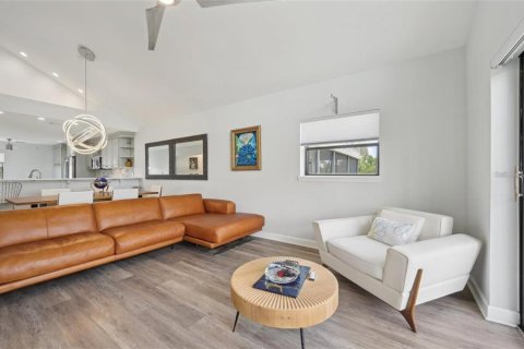 Copropriété à louer à Ellenton, Floride: 3 chambres, 167.69 m2 № 1912243 - photo 4