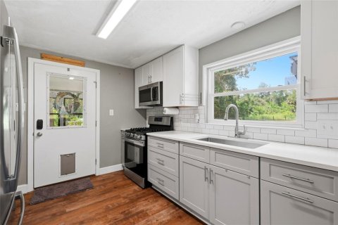 Casa en venta en Reddick, Florida, 2 dormitorios, 84.73 m2 № 2361190 - foto 4
