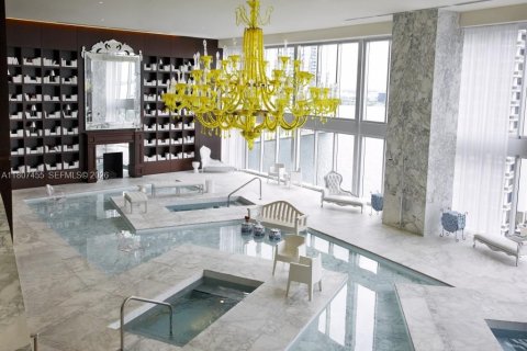 Condo in Miami, Florida, 2 bedrooms № 2194046 - photo 27