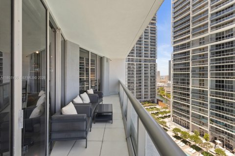 Condo in Miami, Florida, 2 bedrooms № 2194046 - photo 24