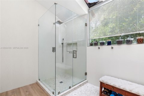 House in Weston, Florida 3 bedrooms, 190.17 sq.m. № 2260057 - photo 28