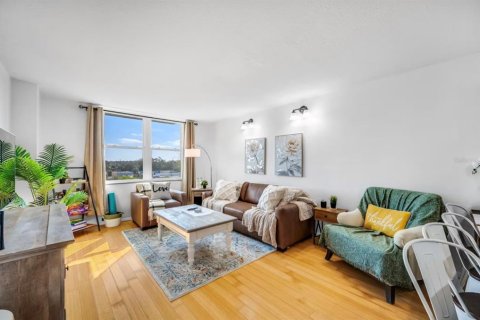 Condominio en venta en Clearwater, Florida, 2 dormitorios, 78.5 m2 № 1673683 - foto 4