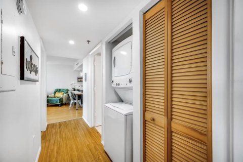 Condominio en venta en Clearwater, Florida, 2 dormitorios, 78.5 m2 № 1673683 - foto 11