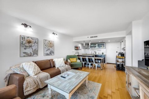 Condominio en venta en Clearwater, Florida, 2 dormitorios, 78.5 m2 № 1673683 - foto 6