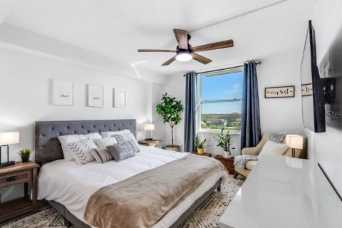 Condominio en venta en Clearwater, Florida, 2 dormitorios, 78.5 m2 № 1673683 - foto 12