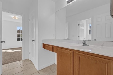 House in Kissimmee, Florida 5 bedrooms, 386.01 sq.m. № 1555394 - photo 22
