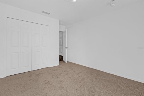 House in Kissimmee, Florida 5 bedrooms, 386.01 sq.m. № 1555394 - photo 18